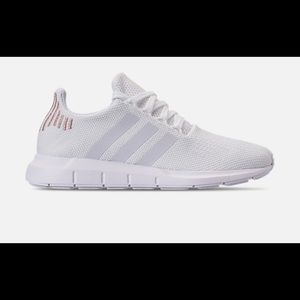 Adidas Swift Run